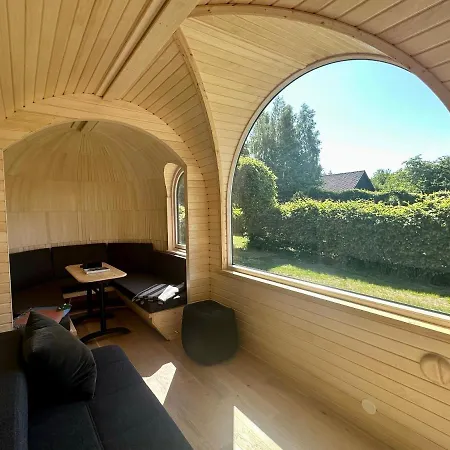 Naturgefuehl Im Iglu-haus Nossentiner Huette